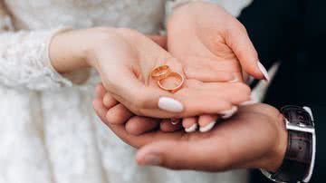 Brasileiros casam mais tarde e ficam menos tempo juntos, diz IBGE\u003B como fazer um casamento dar certo?